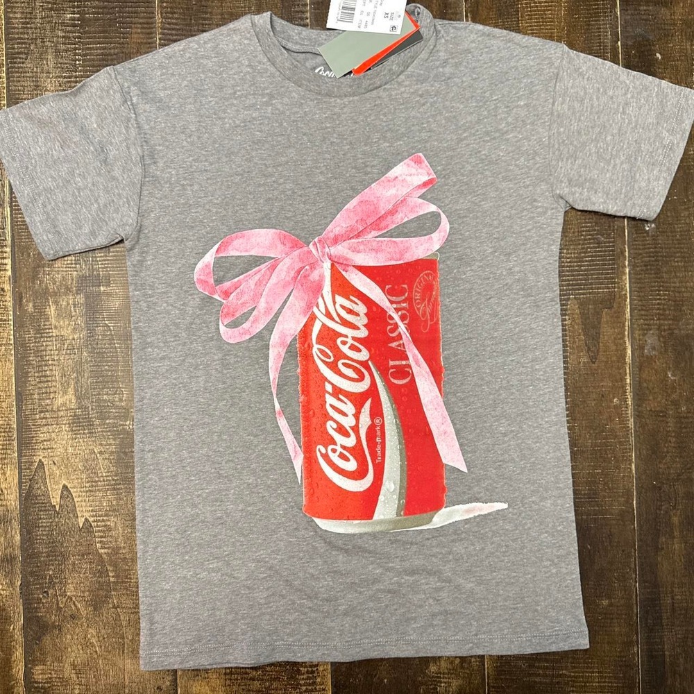 Coca-Cola Grey Cotton Graphic Tee T-Shirt with Pink Bow Design